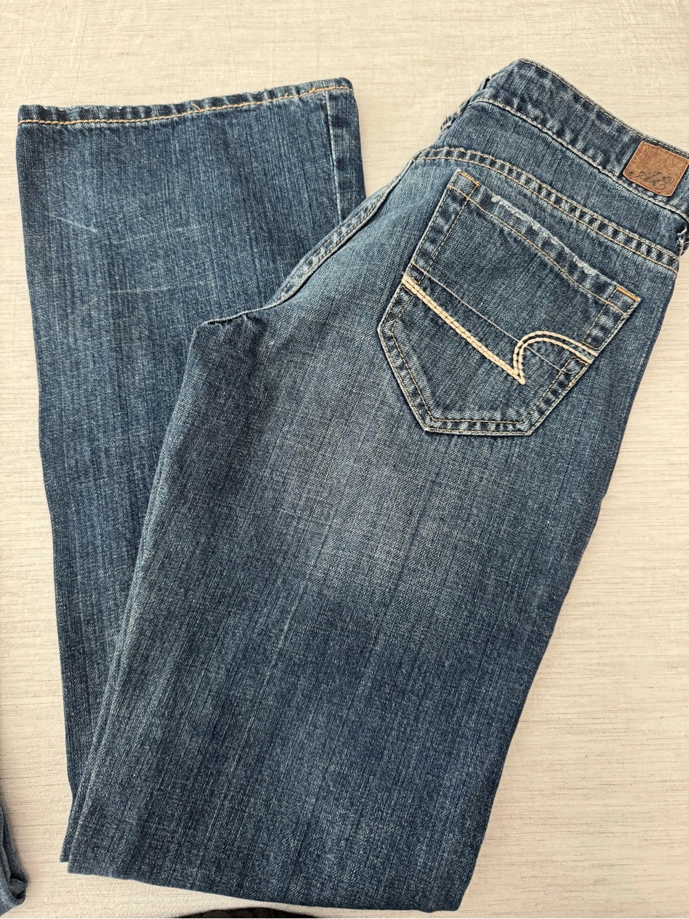 American Eagle Outfitters Women's Medium Blue Boyfriend Jeans